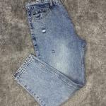 Buz Mavi Az Yırtıklı Boyfriend Kalıp Kot Pantolon W.K-101279